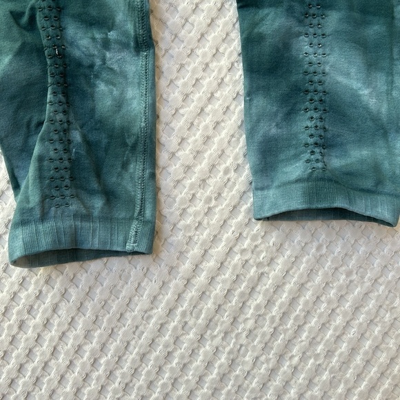 FP Movement by Free People Good Karma Tie Dye Leggings Size XS - Picture 8 of 9